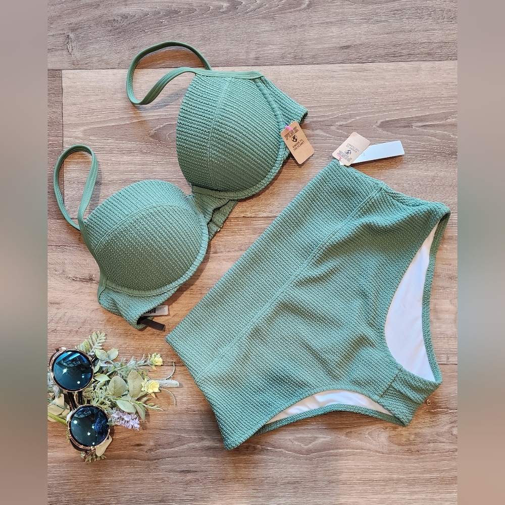 Green 💚 Bikini